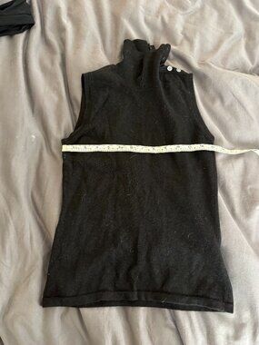 Banana Republic Black 100% Italian Merino Wool Turtleneck Sleeveless Sweater S
